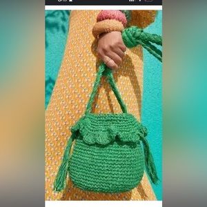 Rhode x target green woven bag good condition